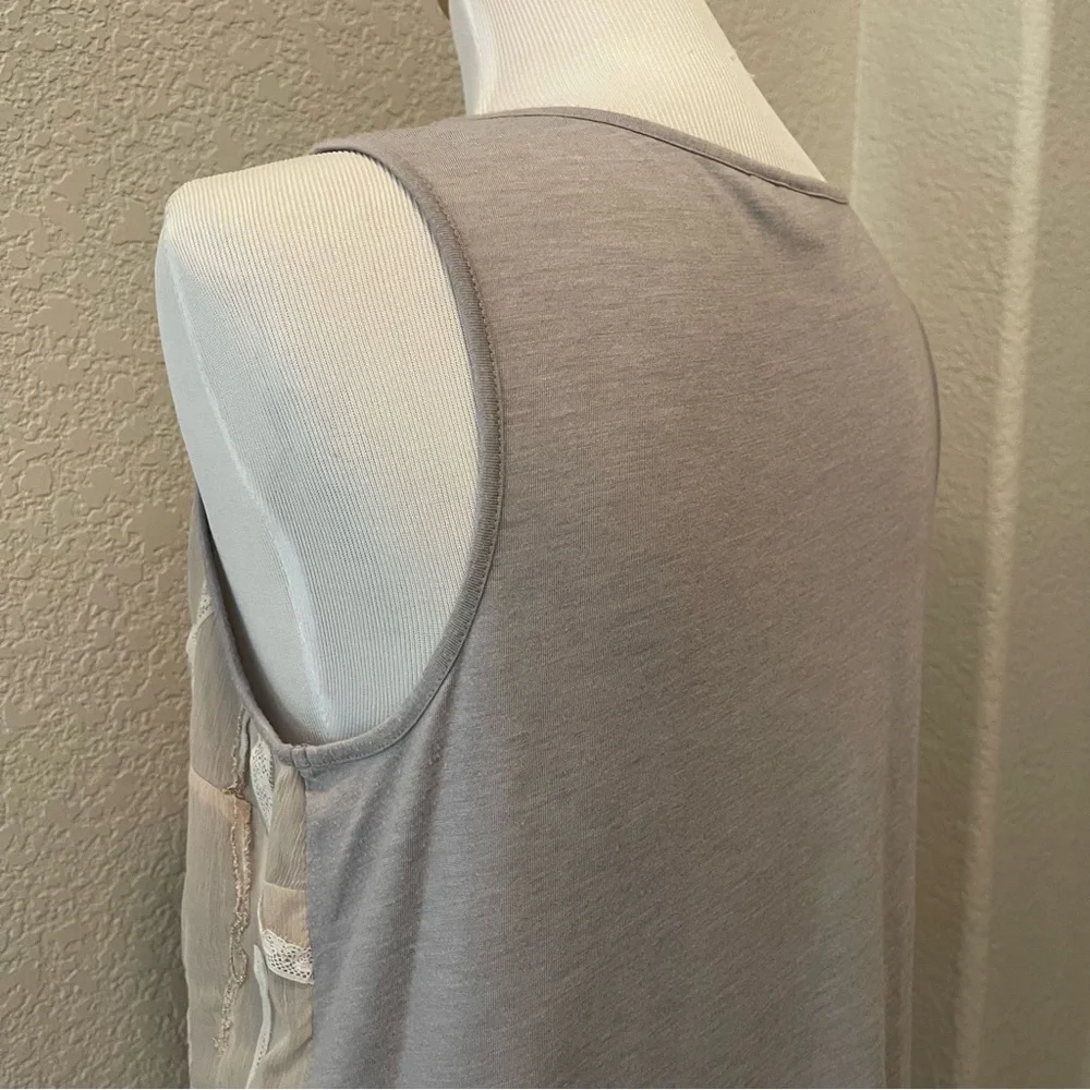 E by Eloise Floral Overlay Tank Top, Gray, medium - Picture 4 of 7